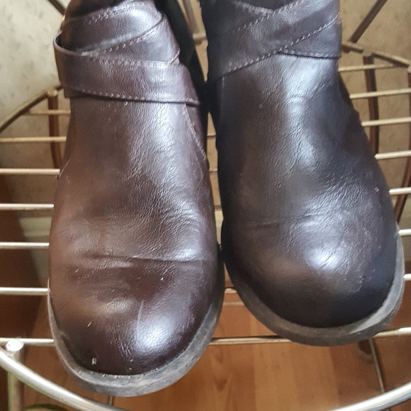 White Mountain | Brown Slouch Riding Boots - Picture 4 of 8